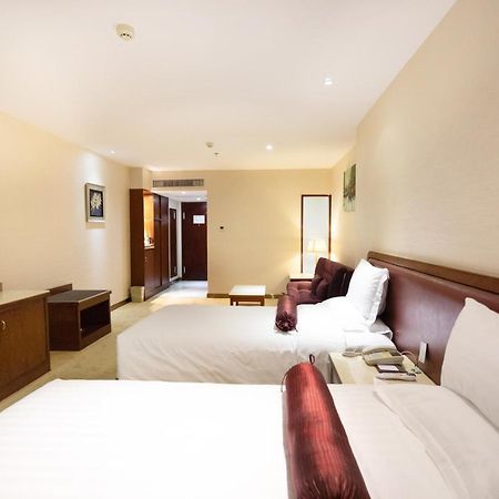 ג'וחאי L Hotels Lianhua Branch מראה חיצוני תמונה