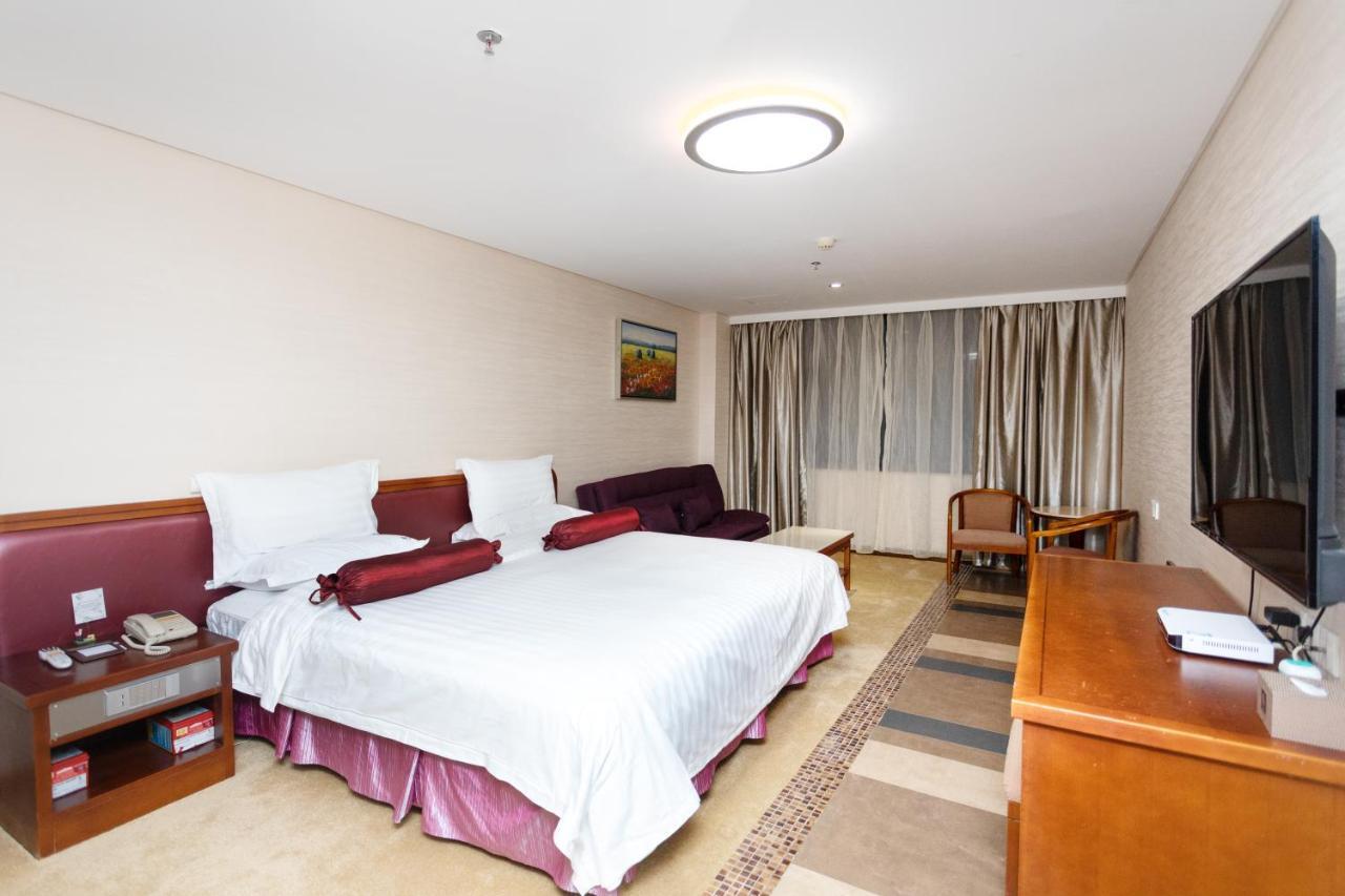 ג'וחאי L Hotels Lianhua Branch מראה חיצוני תמונה